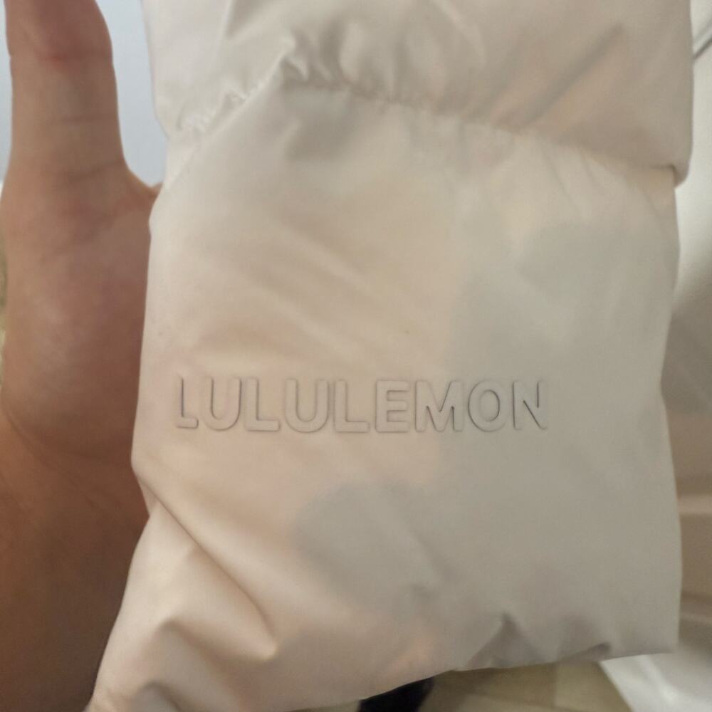 Lululemon Wunder Puff Jacket in White - Picture 6 of 9